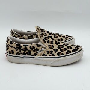 Vans Kids Leopard Slip-On Sneakers | Girl’s Size 3 | Used